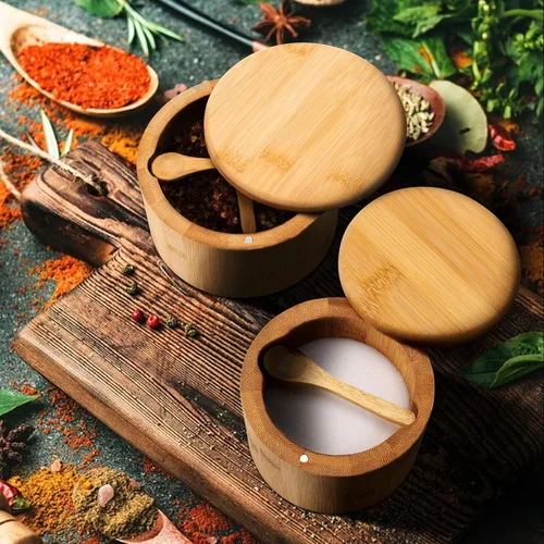 Miniatura 5 de Cuenco de bambú natural para sal y pimienta, bodega de sal de bambú y caja de almacenamiento de especias con cuchara integrada y tapa giratoria Dos