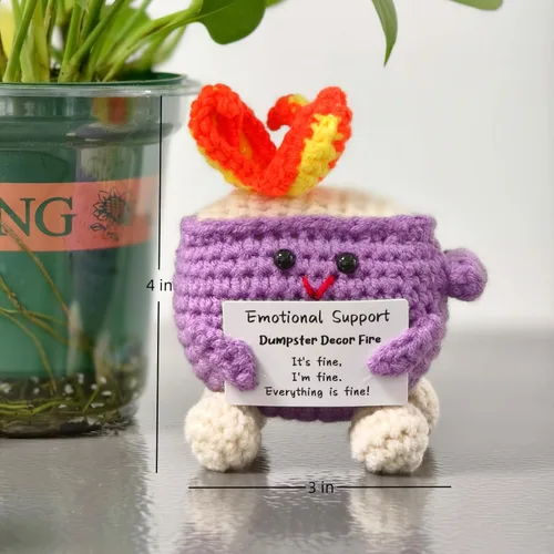Miniatura 5 de Levvohd Decoración de Contenedor de Basura de Apoyo Emocional Fire, Divertida Muñeca de Ganchillo y Tejido Hecha a Mano, Lindos Accesorios de Morado