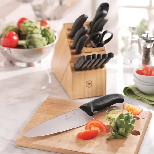 Miniatura 2 de Victorinox Swiss Classic Bloque de Cuchillos - Juego de Cuchillos de Cocina con Bloque para Elementos Esenciales del Hogar - Incluye Cuchillo