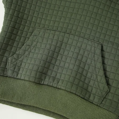 Miniatura 6 de Conjunto de 2 piezas de ropa para bebés y niños pequeños con estampado de letras y pantalones largos de camuflaje