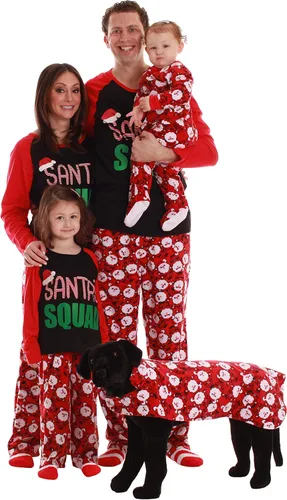#followme - Pijamas de Navidad a juego para familia o parejas, con las palabras Santa's Squad escritas en inglés