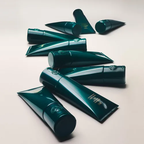 Miniatura 5 de Oribe Styling Butter Curl Enhancing Crème, 6.8 onzas líquidas (paquete de 1)