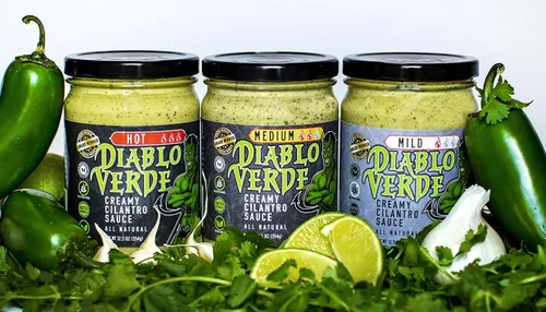Miniatura 6 de Diablo Verde Salsa, galardonada, salsa cremosa de cilantro, nivel de calor caliente, (paquete de 2) botella de 12.5 onzas, hecha con cilantro, ajo