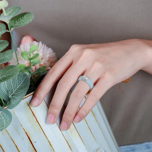 Miniatura 58 de Egnaro - Anillo de boda de silicona para mujer, diseño ergonómico y transpirable, ancho de 0.15 pulgadas, bandas de silicona flexibles con placa
