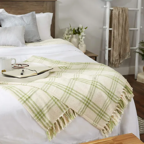 Miniatura 4 de DII Modern Farmhouse Plaid Collection - Manta de algodón con flecos, 50 x 60 pulgadas, color blanco/verde antiguo