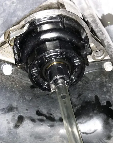 Miniatura 3 de CTA Tools Manguera de drenaje de aceite 2088, compatible con Lexus/Toyota