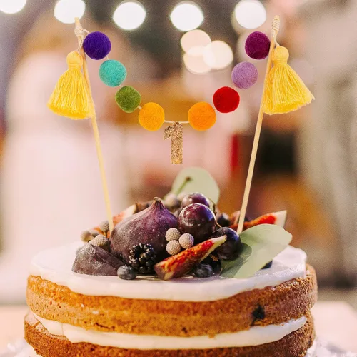 Miniatura 3 de PapaKit Decoración de pastel de cumpleaños con pompones de arcoíris con números de edad personalizables, decoración de fiesta preencordada hecha a