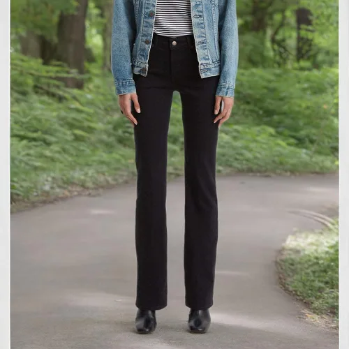 Miniatura 5 de Levi's Classic Bootcut Jeans de mujer con corte para botas (también disponibles en talla extragrande)