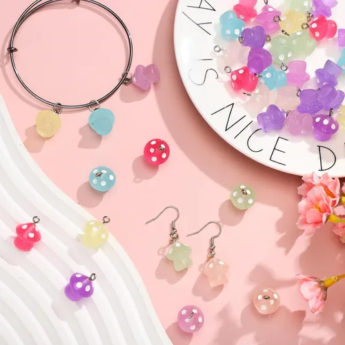 Miniatura 6 de Junkin Dijes de hongos luminosos de resina con dije de hongo, lindas cuentas, encantadores colgantes de joyería para pulseras, collares, aretes