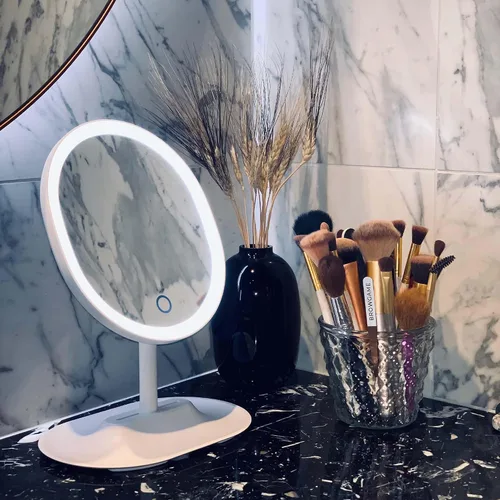Miniatura 5 de Browgame Espejo de maquillaje iluminado original, espejo con sensor táctil LED; viene con 5 mini accesorios de imán de espejo, tu nuevo accesorio