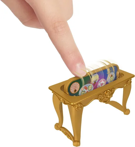 Miniatura 4 de Mattel Disney Princess Toys, Belle - Casa de muñecas castillo apilable con pequeña muñeca Belle, 4 personajes amigos y 3 accesorios, portátil con asa