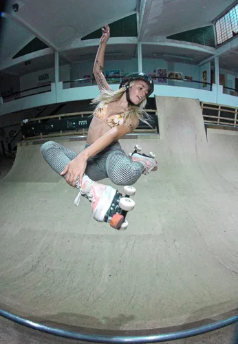 Miniatura 6 de Casco S1 Lifer para patinaje en monopatín, BMX y patinaje sobre ruedas Brillantina negra brillante