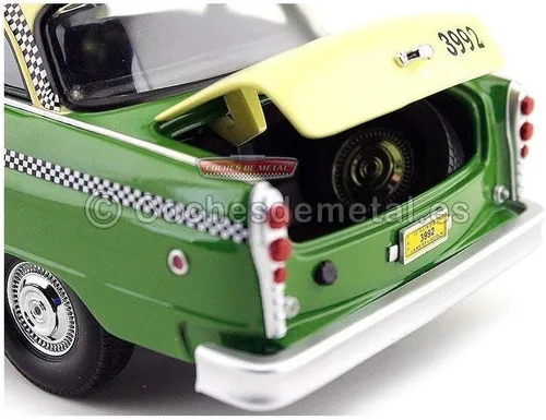 Miniatura 4 de 1981 Chicago Checker Cab Taxi A11 Verde 1:18 Diecast
