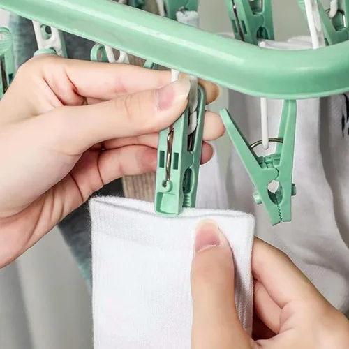 Miniatura 5 de Percha para secar ropa con 32 pinzas y percha plegable para colgar (Verde Claro)