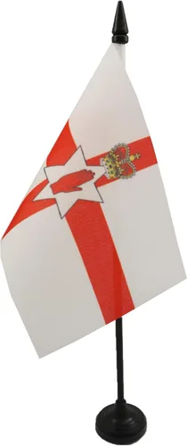 Miniatura 204 de United Kingdon Coat of arms Table Flag 5'' x 8'' - UK - British - England Desk Flag 21 x 14 cm - Black plastic stick and base - AZ FLAG Escudo