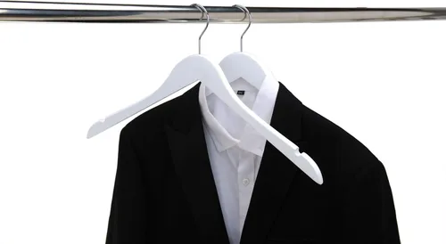 Miniatura 2 de Quality Hangers Perchas de madera semicurvadas para trajes, acabado liso, madera maciza con gancho giratorio, perfectas para chaquetas y pantalones