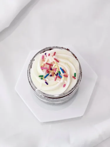 Miniatura 4 de Cutie Cupcake in a Jar (Chocolate), 8 oz