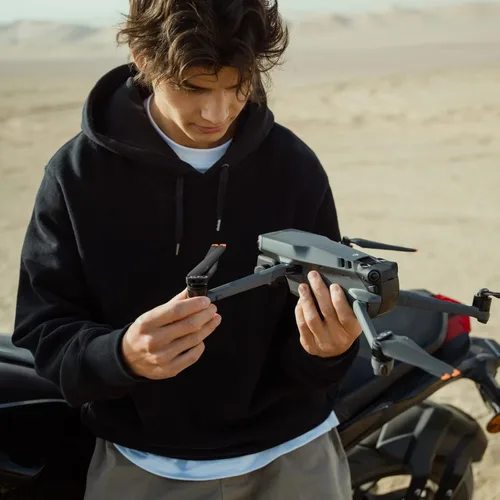 Miniatura 2 de DJI Mavic 3, dron con cámara Hasselblad CMOS 4/3, video 5.1K, detección omnidireccional de obstáculos, 46 minutos de vuelo, retorno automático