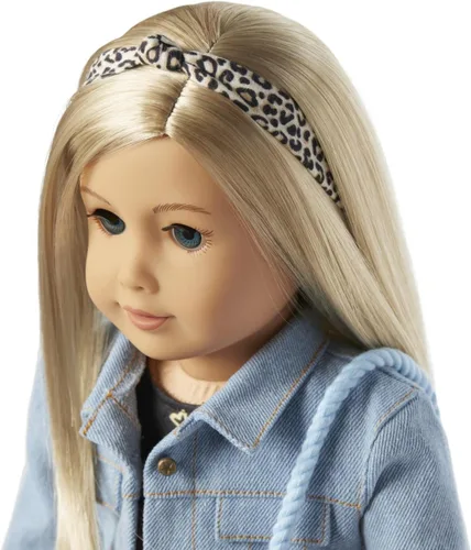 Miniatura 3 de American Girl Truly Me - Chaqueta de mezclilla con accesorios para muñecas de 18 pulgadas, bolso impreso y diadema con estampado de leopardo