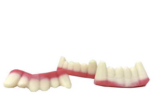 Miniatura 4 de Zweet Gummy Candy - Caramelo masticable de dientes de vampiro, 10 onzas, caramelo kosher gomoso, caramelo halal, paquete resellable de caramelos