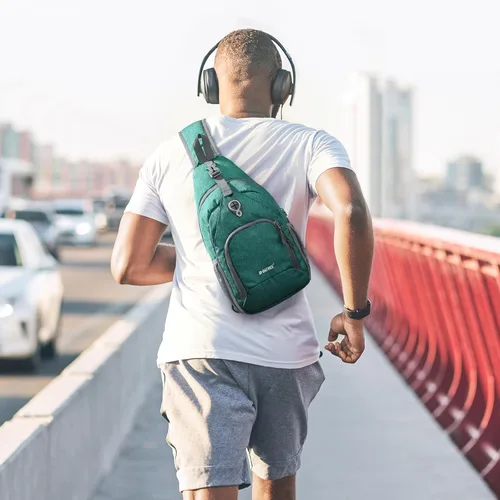 Miniatura 7 de G4Free Bolso bandolera RFID, mochila cruzada para el pecho, bolso de hombro para senderismo al aire libre Verde