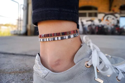 Miniatura 11 de Made by Nami Juego de 2 tobilleras estilo surfista, impermeables, ajustables, trenzadas, para mujeres y hombres, estilo bohemio para estilo étnico