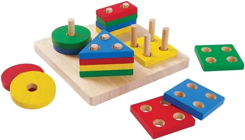 PlanToys (2403 Tabla de clasificación geométrica de madera hecha de madera de caucho y pinturas y tintes no tóxicos)