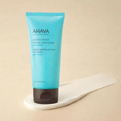 Miniatura 5 de AHAVA Crema de Manos Mineral de Agua del Mar Muerto - Hidratante de Manos para Manos Secas Agrietadas, Absorción Ligera y Rápida, Enriquecida