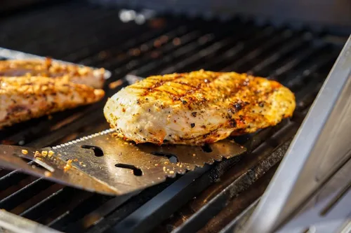 Miniatura 10 de Monument Grills Parrillas de gas propano de 4 quemadores más grandes de acero inoxidable con cubierta de barbacoa (2 artículos), uso al aire libre