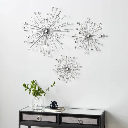 Miniatura 3 de Deco 79 Escultura de pared de metal Sunburst para el hogar, decoración de pared con adorno de cristal, juego de 3 arte de pared de 16 pulgadas, 20