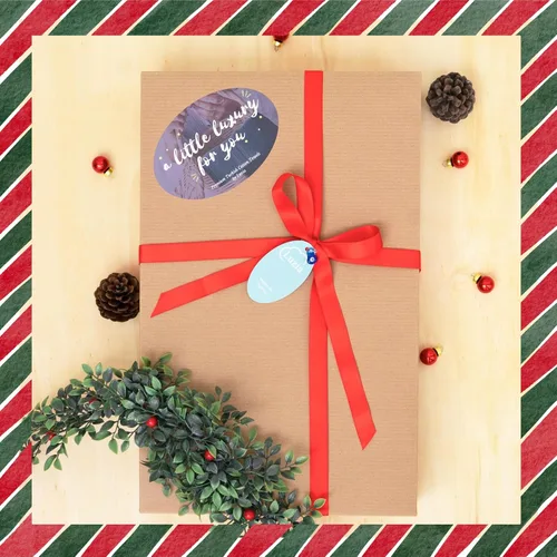 Miniatura 2 de Juego de toallas navideñas Luzia Color marfil Incluye 1 toalla de baño y 1 toalla de mano con diseños bordados y 2 toallas de baño lisas
