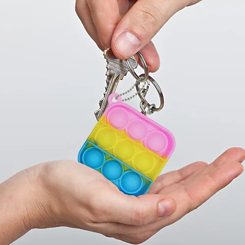Miniatura 6 de 30 piezas de juguetes sensoriales simples para ansiedad con diseño de teñido anudado y burbujas para apretar, llavero, envoltura pequeña, premios