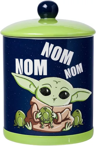 Silver Buffalo Star Wars The Mandalorian Baby Yoda Grogu Nom Nom El Niño Comiendo Huevos de Rana Cerámica Tarro de Galletas y Snacks (Pequeño)