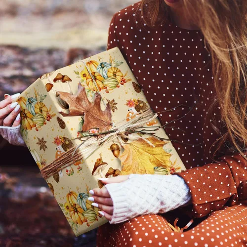 Miniatura 6 de SaringSwoon Papel de Regalo de Otoño para Niños y Adultos - Papel de Regalo de Bosque con Diseño de Erizo, Calabaza y Hongos para Otoño, Cumpleaños