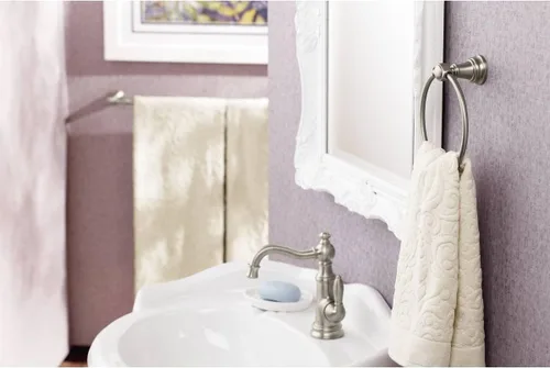 Miniatura 2 de Moen S42107BN Weymouth - Grifo tradicional para lavabo de baño con un solo orificio con montaje de drenaje, níquel cepillado cepillado níquel
