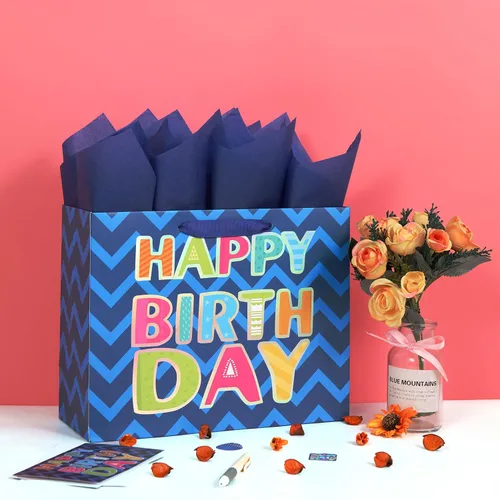 Miniatura 5 de Qirrmiy Juego de bolsa de regalo azul grande de 13 pulgadas con tarjeta de felicitación y papel de seda blanco (lámina láser 'Happy Birthday')