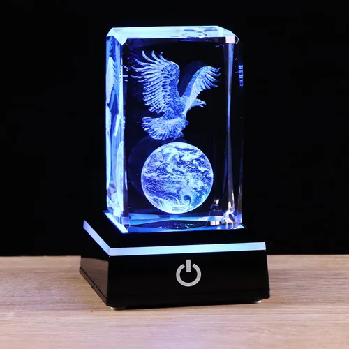Miniatura 17 de Regalos de delfines de cristal grabados con láser 3D de Qianwei para mujeres y hombres, figuras de vidrio de delfines para decoración de habitación