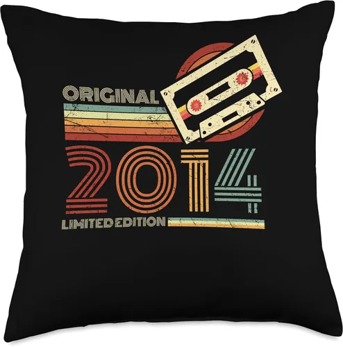 Miniatura 4 de Retro Limited Edition 2014 Cassette Tape 12th Birthday Throw Pillow
