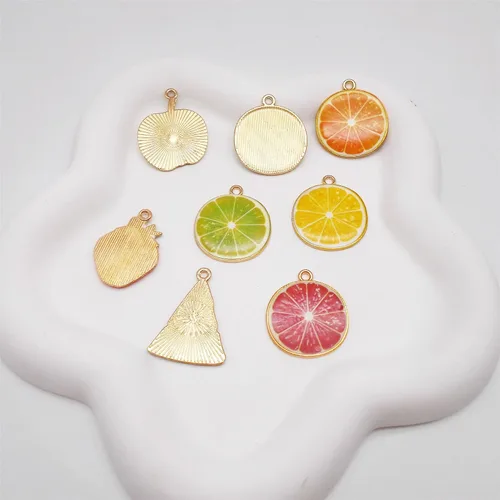 Miniatura 3 de 32 dijes de esmalte en tono dorado surtidos, limón, sandía, naranja, fresa, manzana, delicados, colgantes, fruta, alimentos, para aretes, joyería