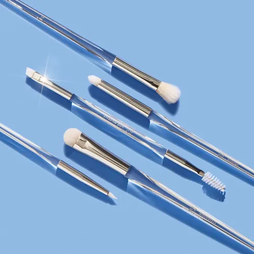 Miniatura 3 de e.l.f. Cepillo de cejas de doble cara de precisión, cepillo de maquillaje para dar forma, esculpir y rellenar cejas, para una aplicación uniforme