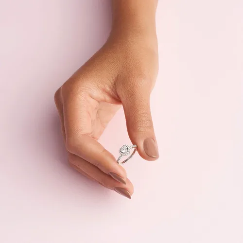 Miniatura 5 de Pandora Elevated Heart Ring - Promise Ring for Women - Layering or Stackable Ring - Gift for Her - Sterling Silver with Clear Cubic Zirconia, With
