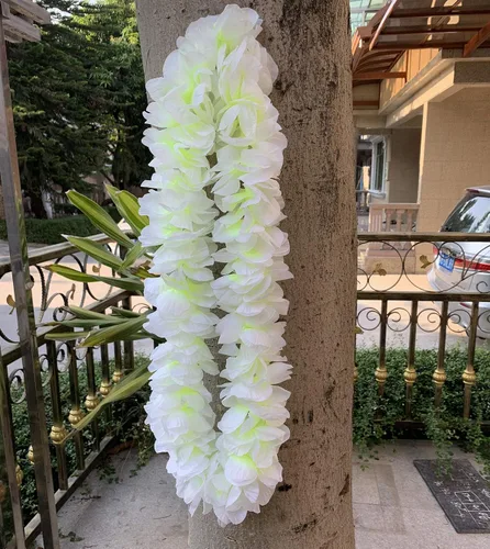 Miniatura 3 de Yansanido 4 piezas de leis hawaianos blancos con hojas verdes para fiesta de graduación, fiesta de baile, accesorio de fotos al aire libre (blanco)