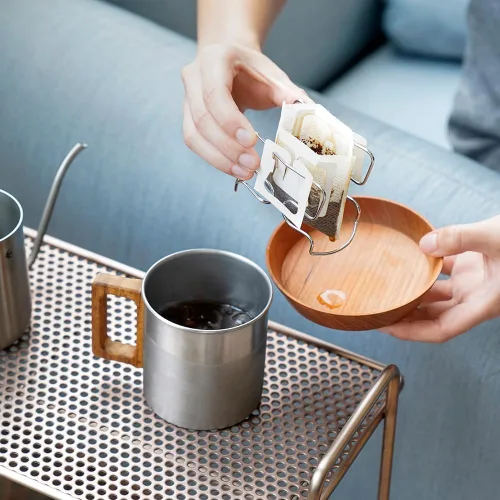 Miniatura 6 de watchget Soporte de bolsa de café de goteo de oído colgante Bolsa de papel de filtro de café portátil Soporte de goteo de oreja colgante Silla