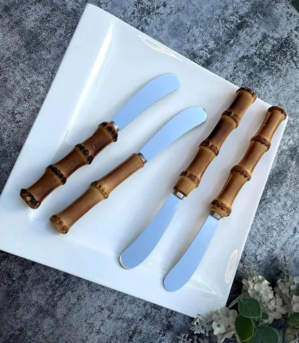 Juego de 4 cuchillos de mantequilla, cuchillo de paté esparcidor de queso, cuchillas gruesas y suaves, fuerte para esparcidores de mantequilla, Bambú