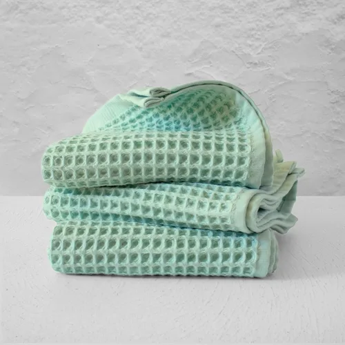 Miniatura 26 de PÜSKÜL - Paquete de 2 toallas de baño y spa de punto gofre, 100% algodón orgánico turco de alta calidad, fina de secado rápido, fabricadas en Beige