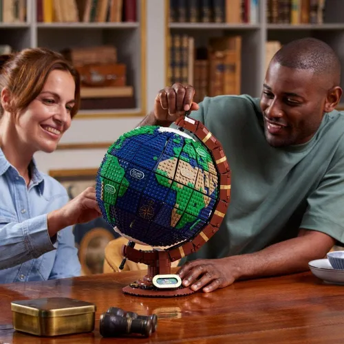 Miniatura 2 de LEGO Idea Globe 21332