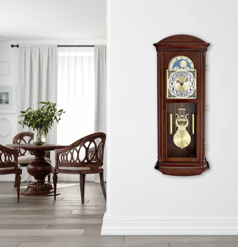Miniatura 5 de Bulova Litchfield - Reloj de pared regulador grande, modelo C4332, diseño clásico de péndulo, timbre armónico por hora, acabado marrón cereza