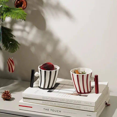 Miniatura 6 de Tazas de café de cerámica roja, taza de café hecha a mano para la oficina y el hogar, tazas de café artísticas para mujeres para mamá, taza roja