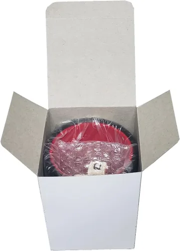 Miniatura 3 de Juego de dados de póker de 16 mm con esquinas cuadradas y taza de dados de cuero PU negro forrada de terciopelo suave - Caja de regalo