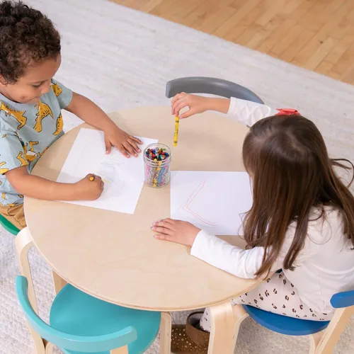 Miniatura 10 de ECR4Kids Juego de mesa Bentwood y silla curvada con respaldo curvo, muebles para niños, contemporáneo, 5 piezas